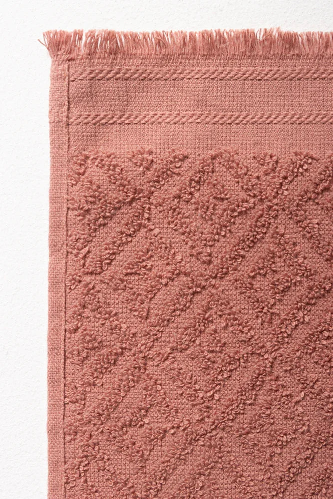 Textured Guest Towel Pink
