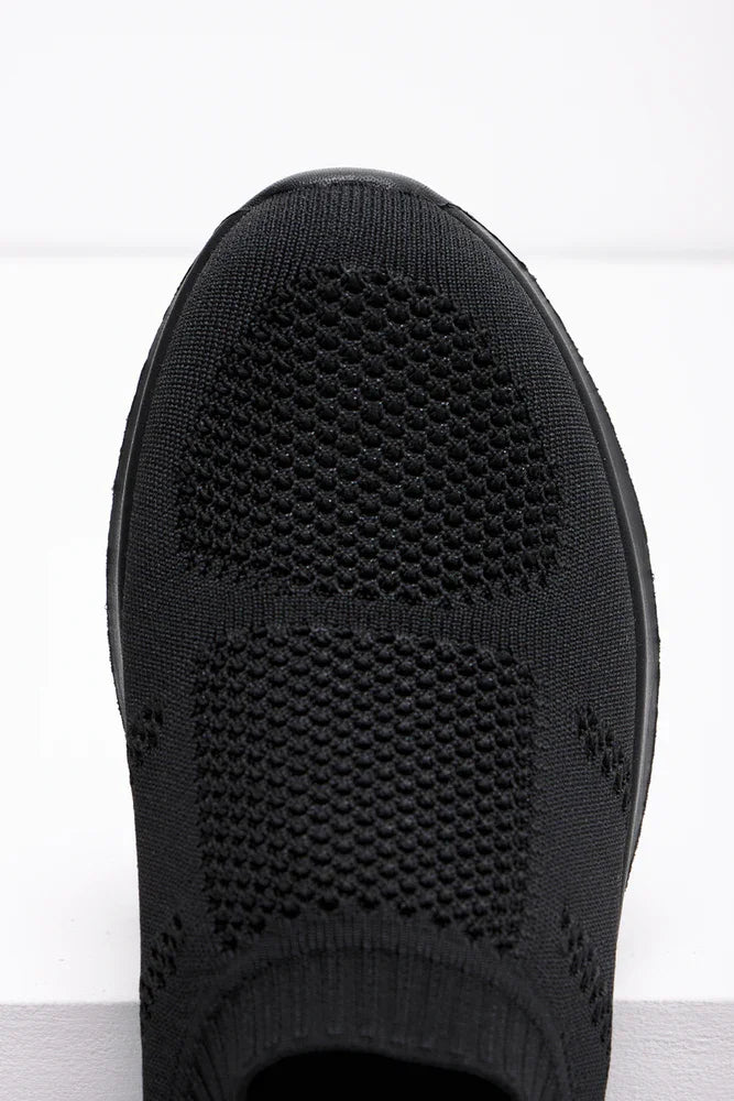 Knitted Trainer Black (4)