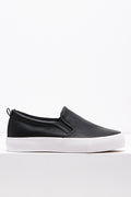 Slip On Sneaker Black (1)