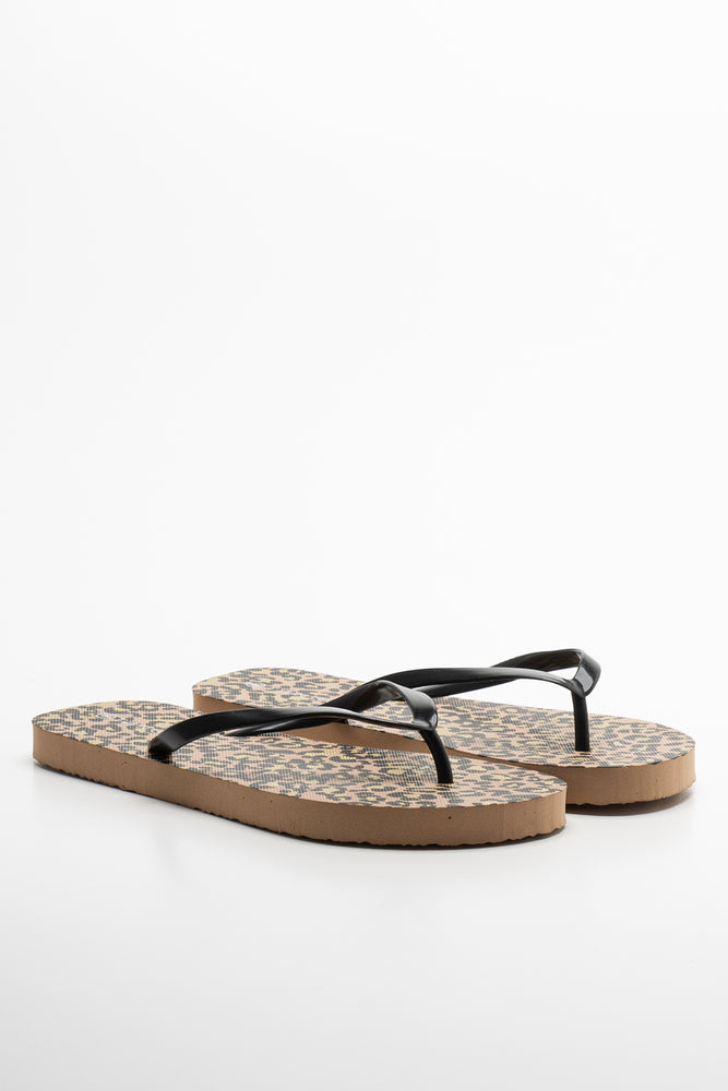 Leopard flip flop sandals outlet