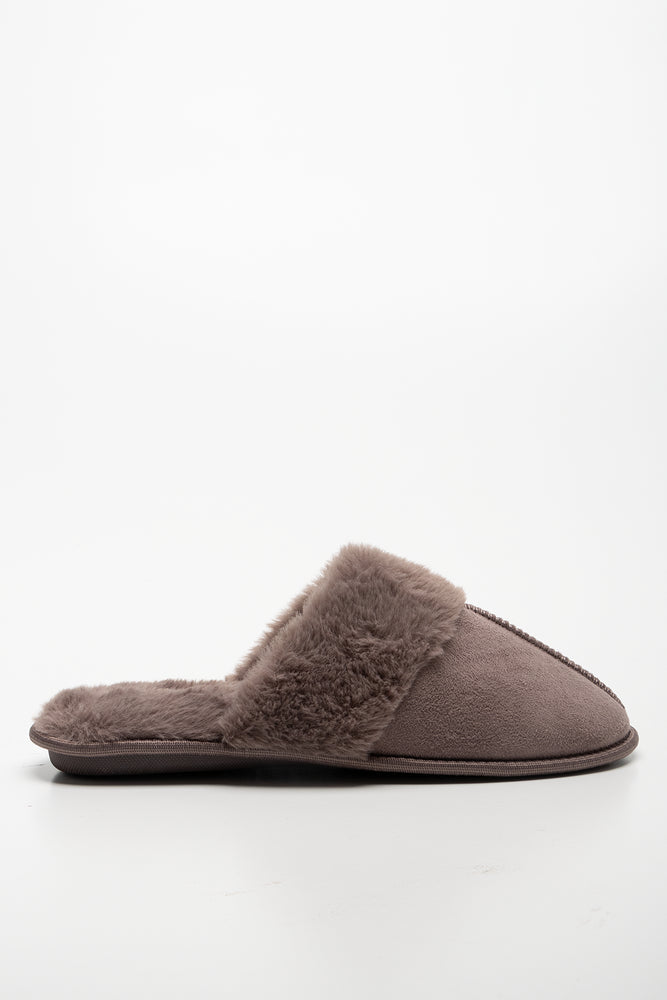 Seam Slipper Brown