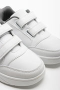 Trainer White (2)