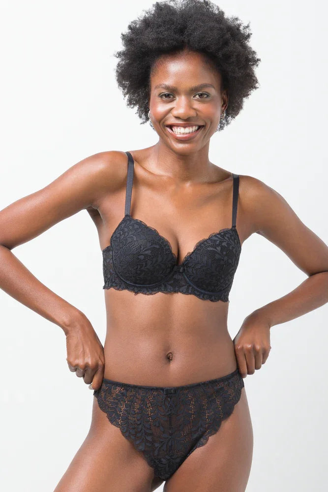 3 Pack Lace Thongs Black And Natural