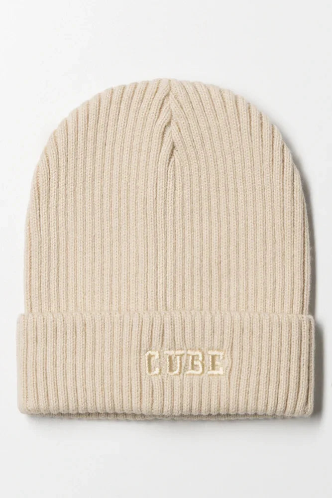 Embroidered Beanie Natural
