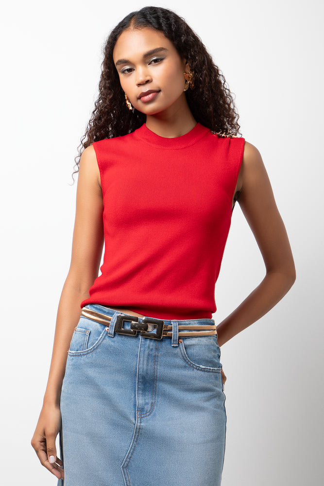 Sleeveless Vest With Broach Red