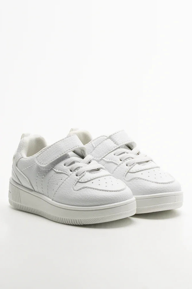 Sneakers White