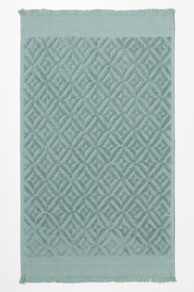 Textured Fringed Guest Towel Green