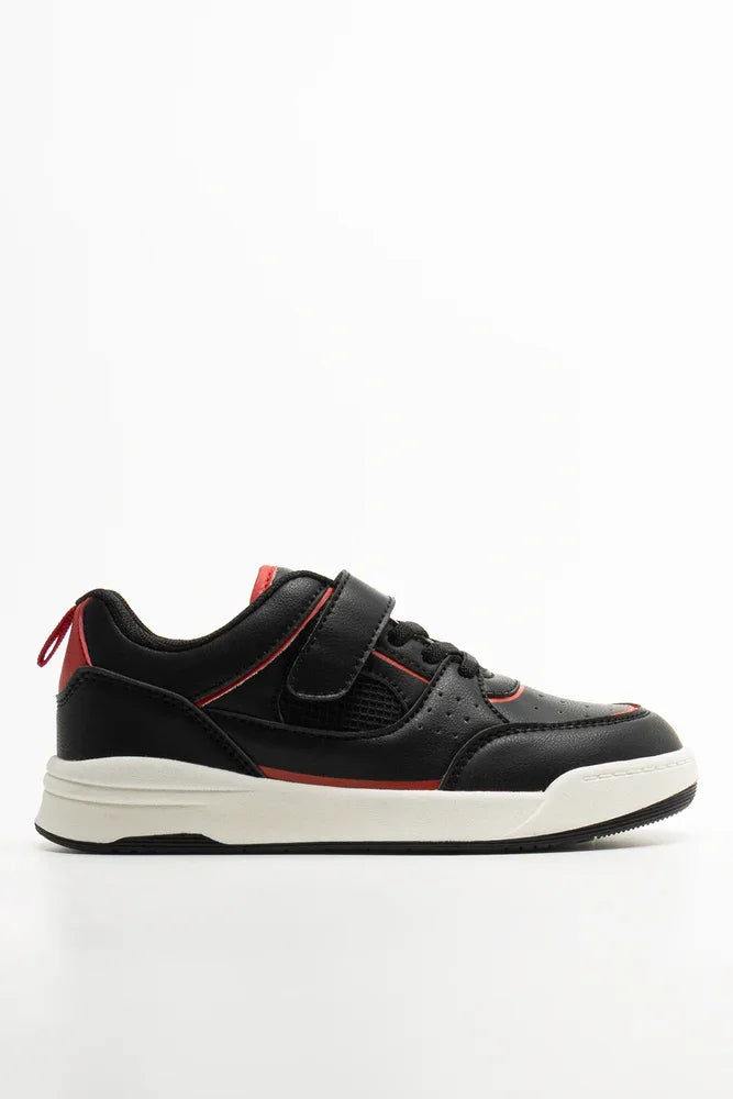 Skate Sneakers Black