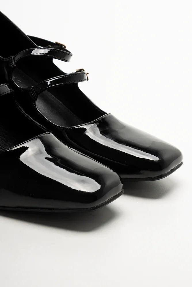 Double Strap Block Heel Shoes Black (2)