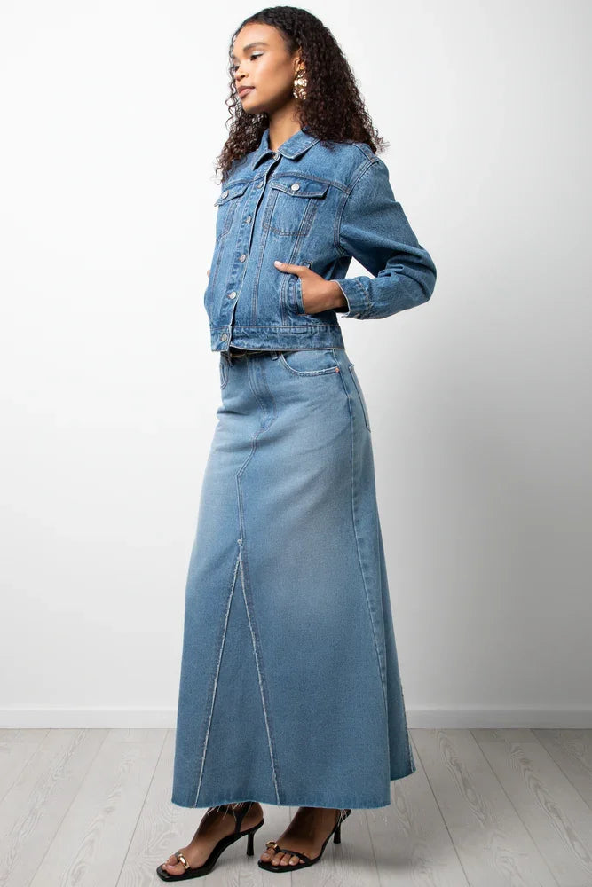 Denim Trucker Jacket Light Blue (1)