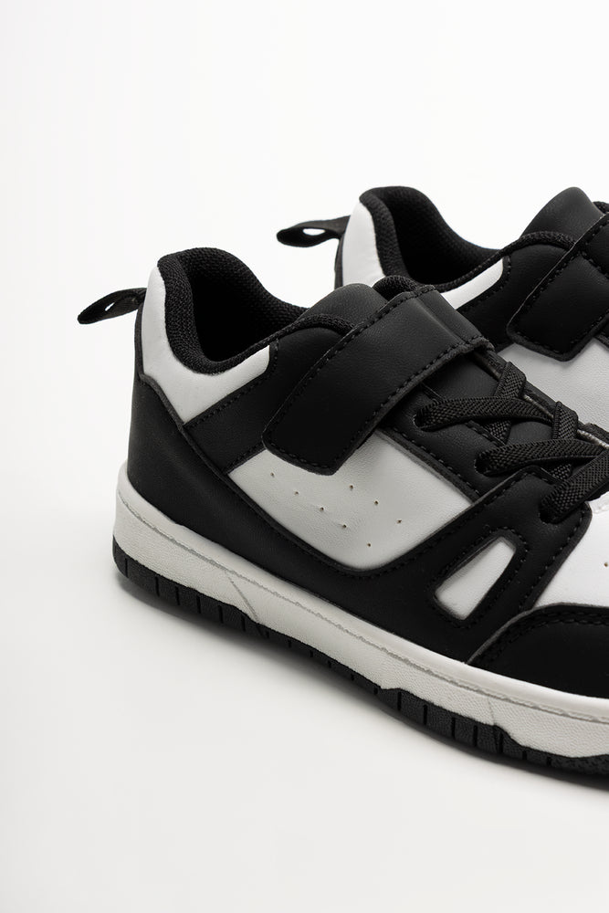 Skate Sneakers White (3)