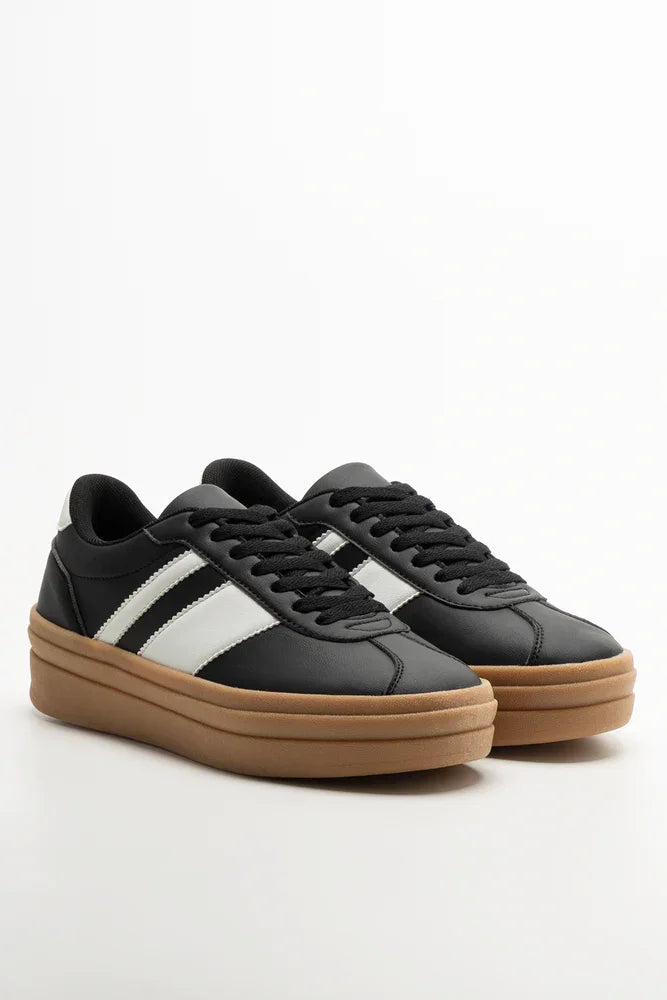 Platform Sneaker Black