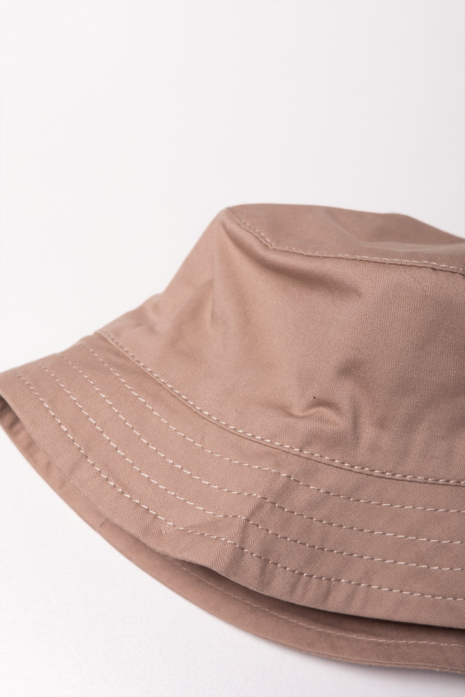 3 Piece Shirt And Pants With Hat Set Natural And Black (3)