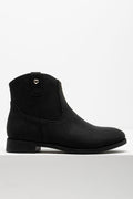 Boot Black (1)