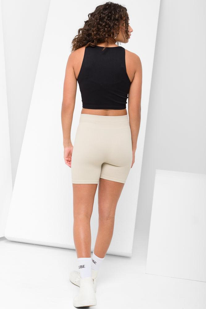 Seamless Cropped High Neck Vest Black (2)