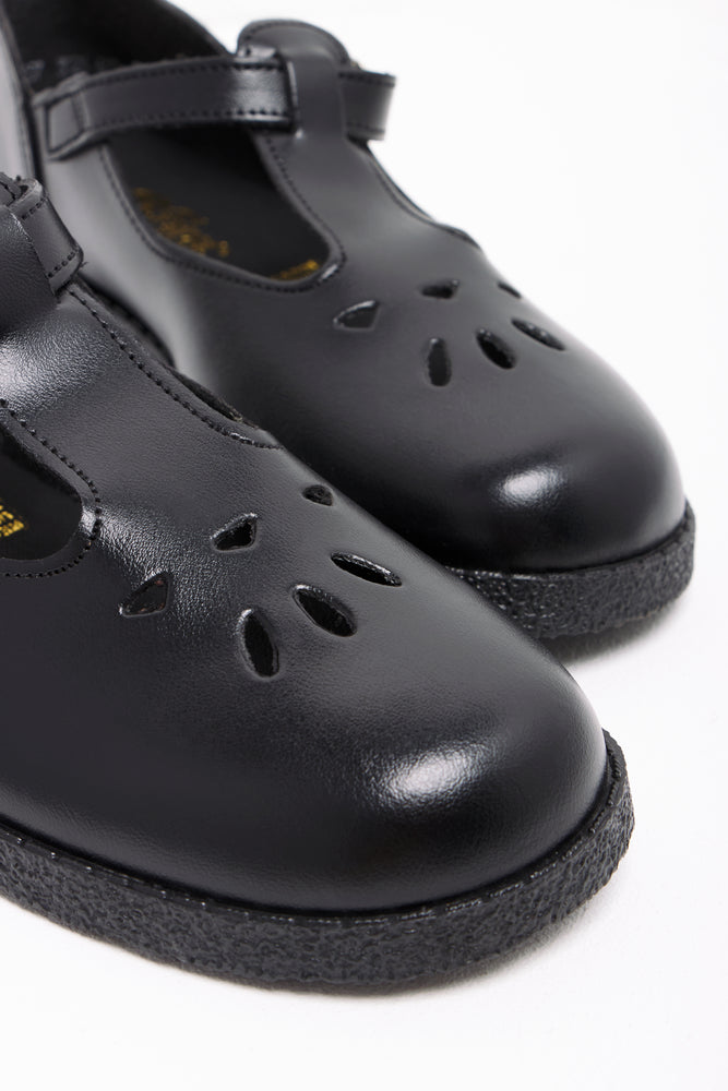 Girls Shoes Black BFIRST (4)