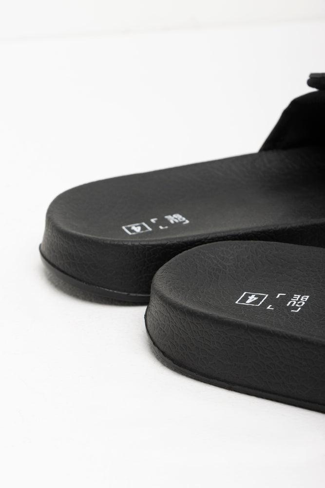 Slide Black (3)