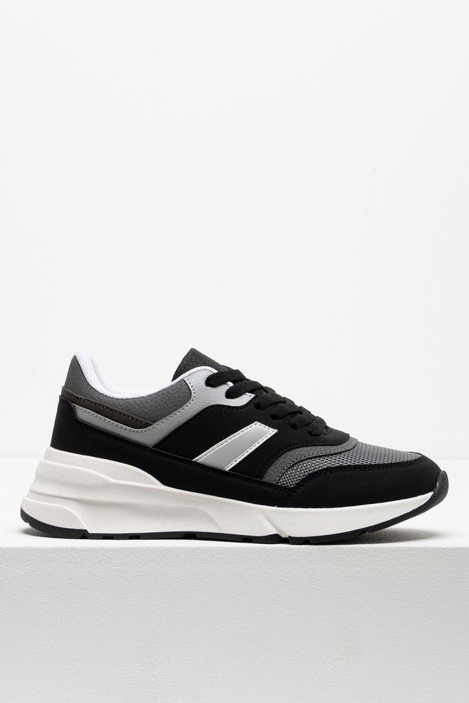 Retro Trainer Black (1)