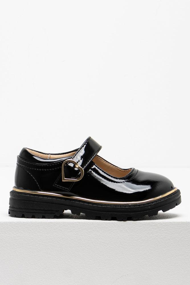 Heart Buckle Closed Shoe Patent Black