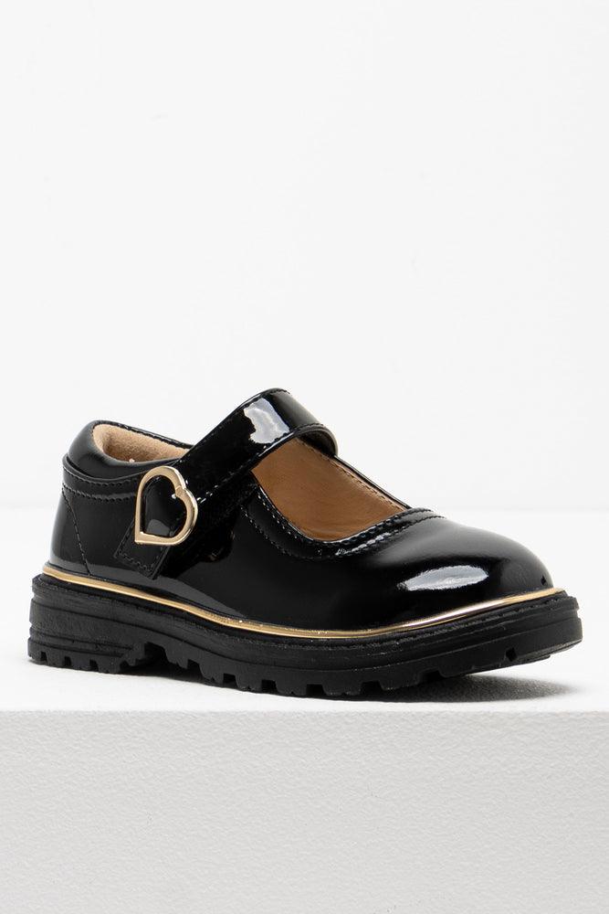 Heart Buckle Closed Shoe Patent Black (1)