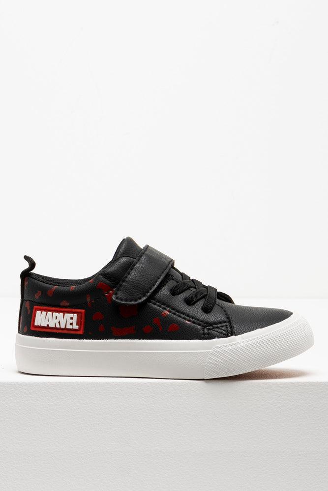 Sneaker marvel hotsell
