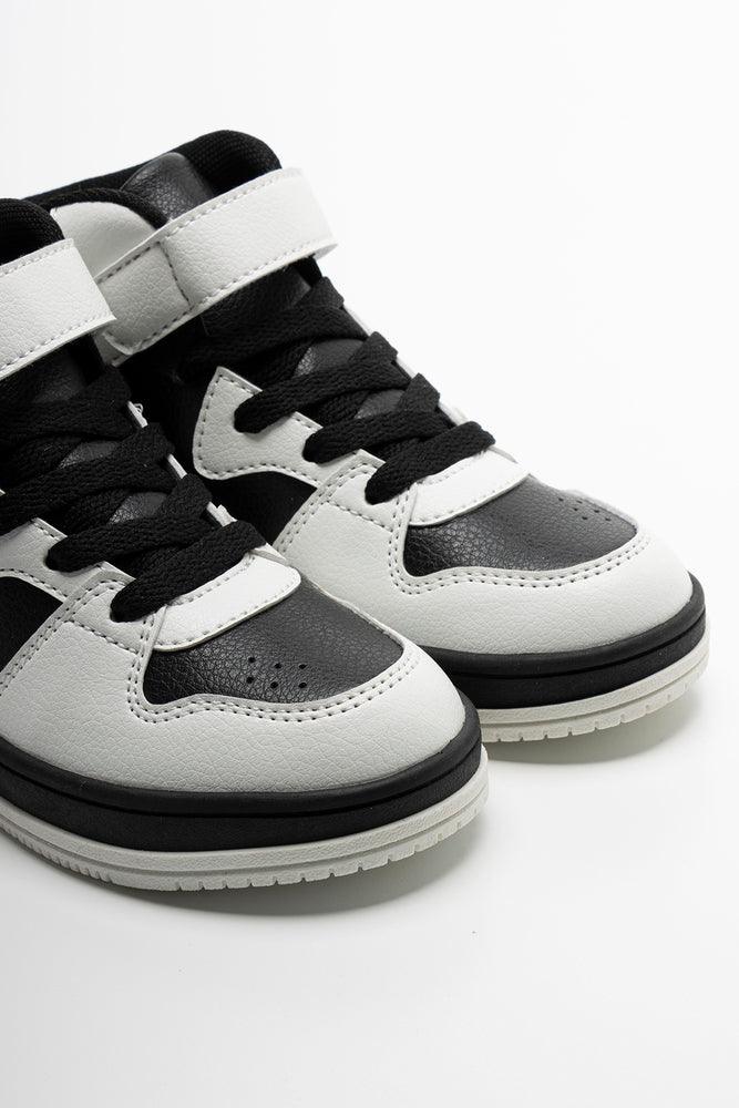 High Top Skate Sneaker Black (2)