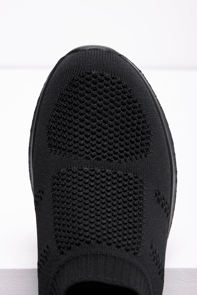 Knitted Trainer Black (4)