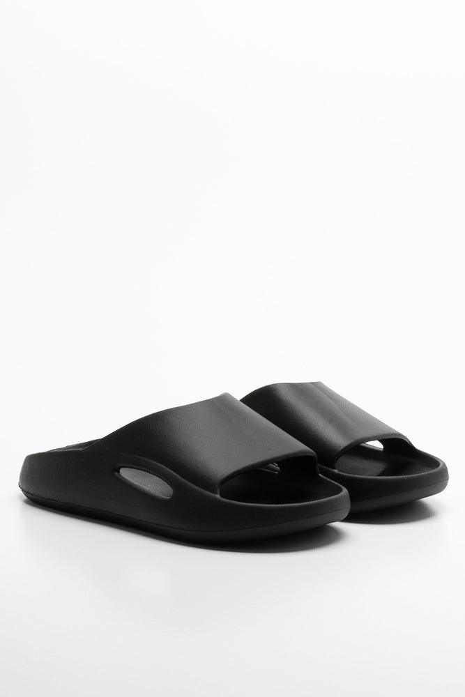Moulded Slide Black