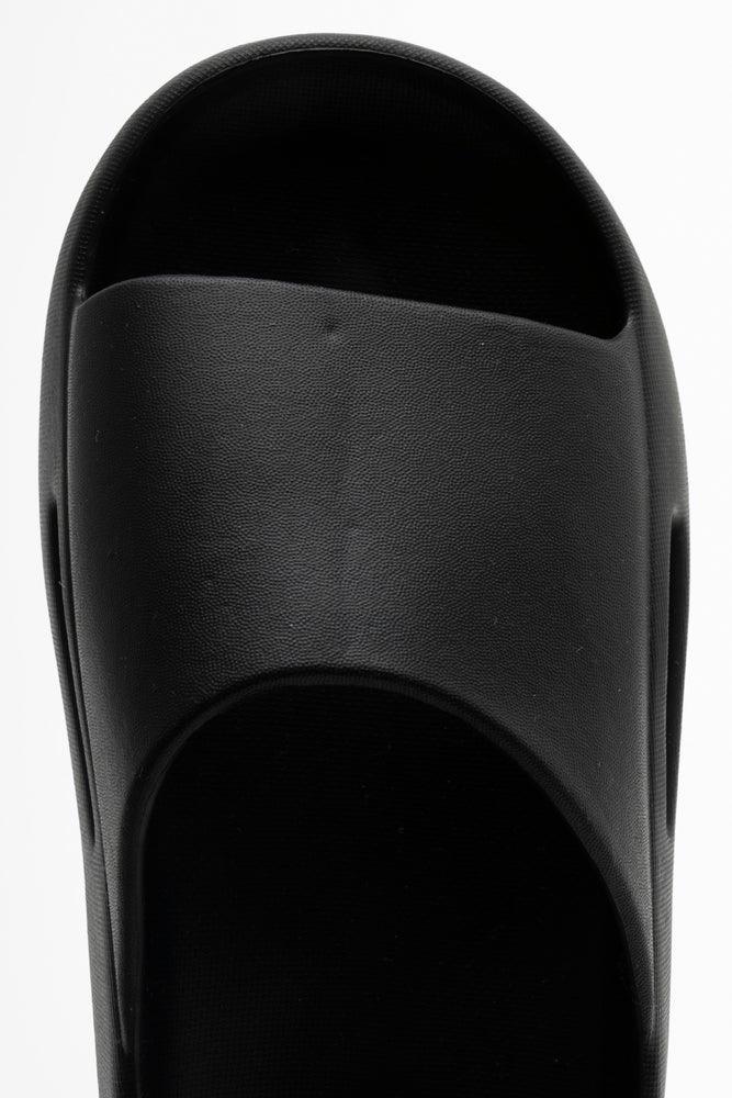 Moulded Slide Black (4)