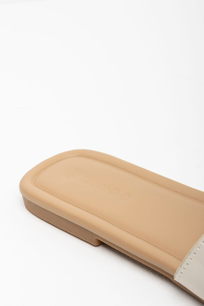 Textured Mule Sandal Cream (3)