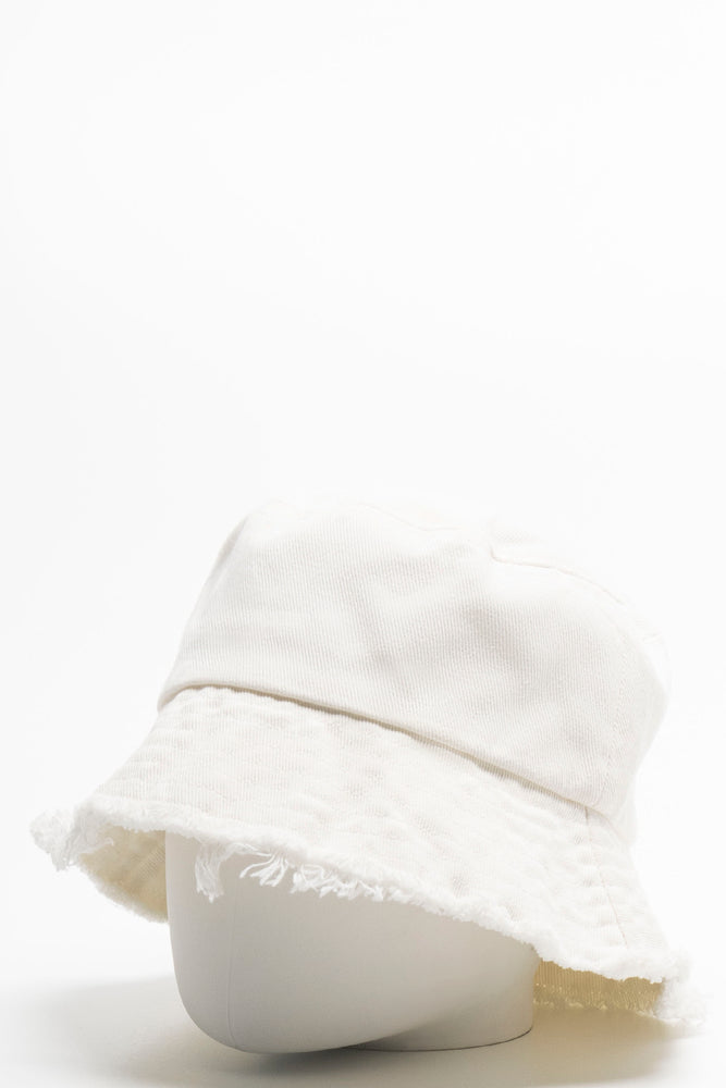 Bucket Hat White (1)