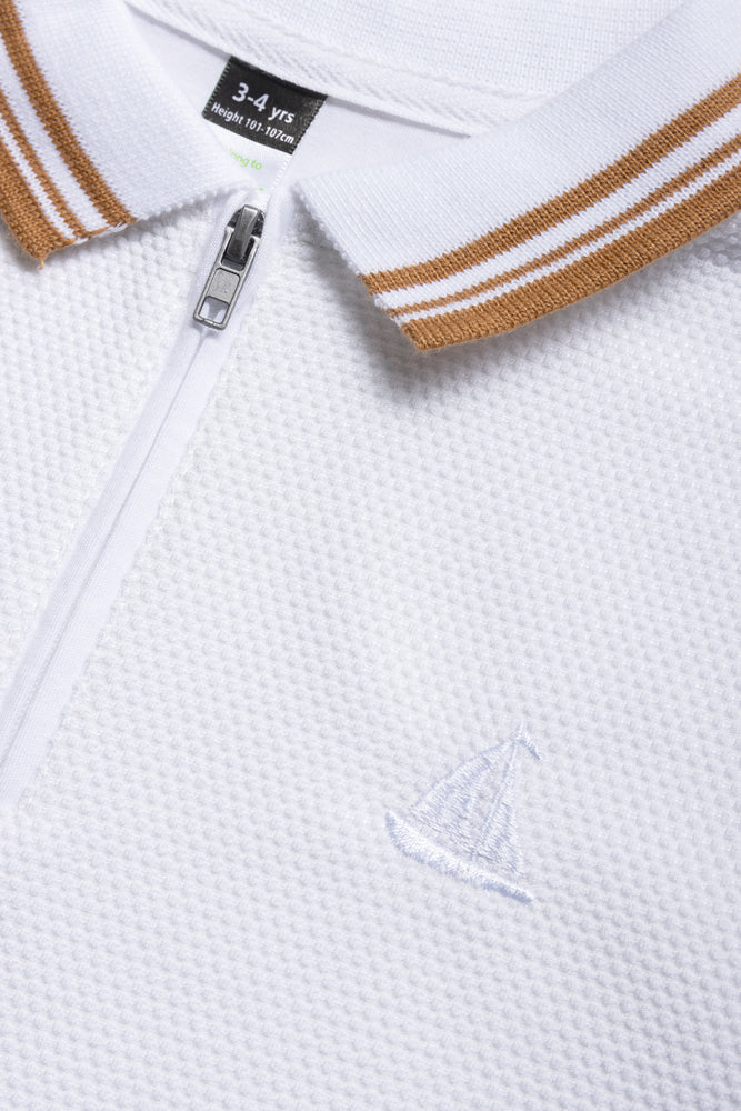 Textured Golfer White (1)
