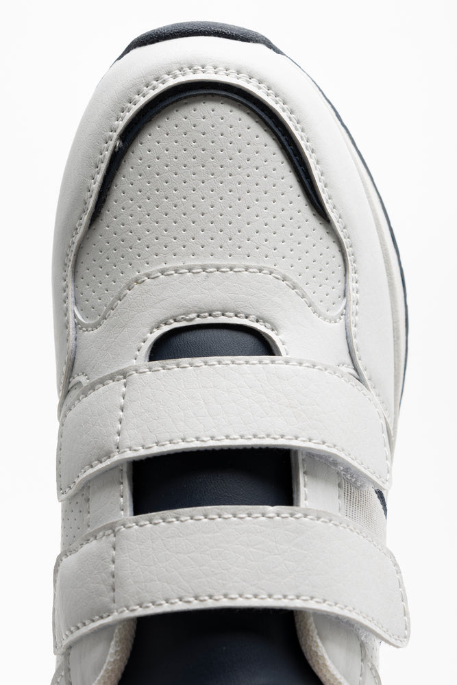 Retro Trainer White (4)
