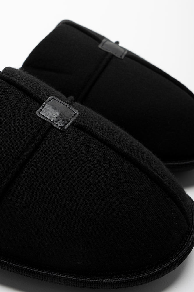 Slipper Black (2)