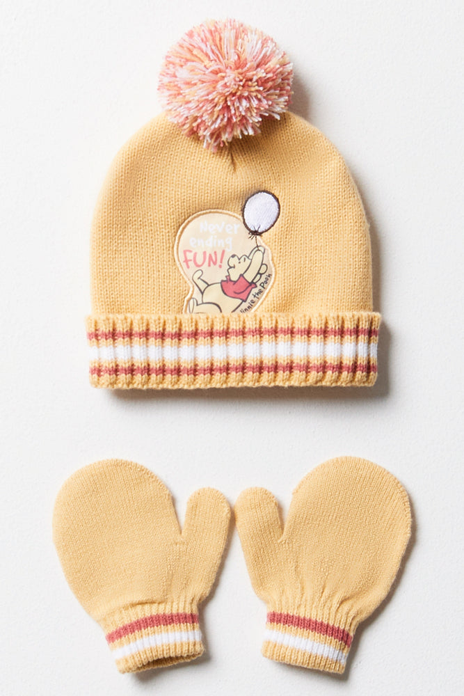 2 Piece Winnie The Pooh Hatset