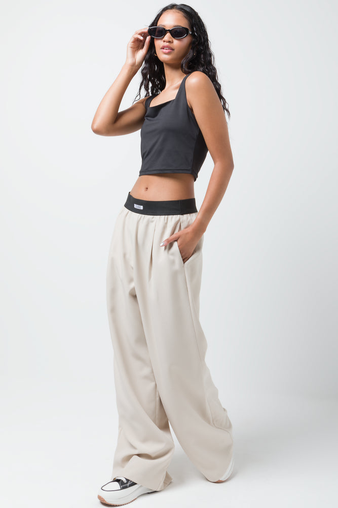 Slinky Crop Square Neck Vest Black