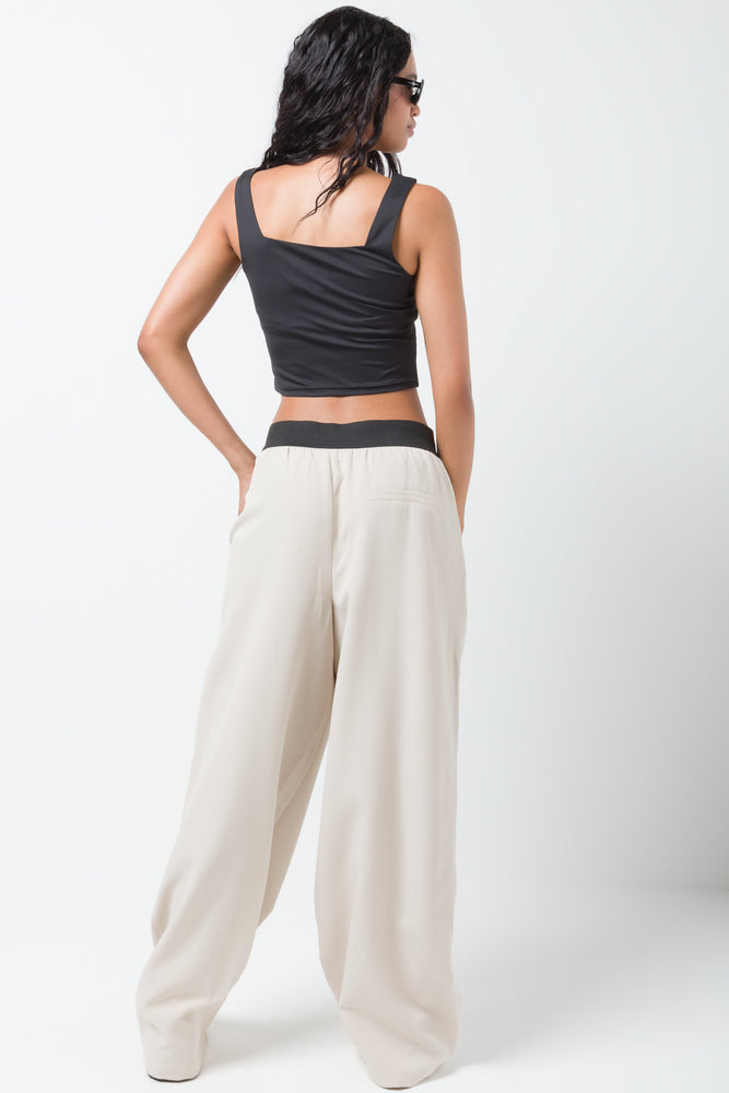 Slinky Crop Square Neck Vest Black (2)