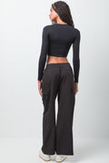 Seamless Long Sleeve Crop Top Black (2)