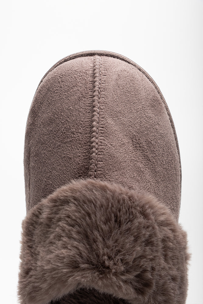 Seam Slipper Brown (4)