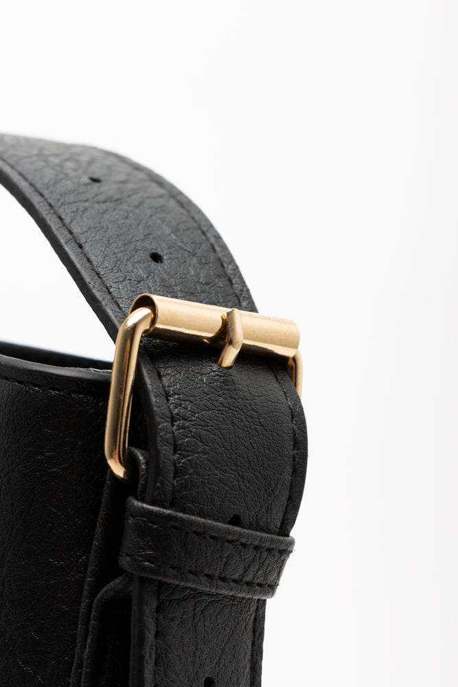 Belted Tote Bag Black (4)