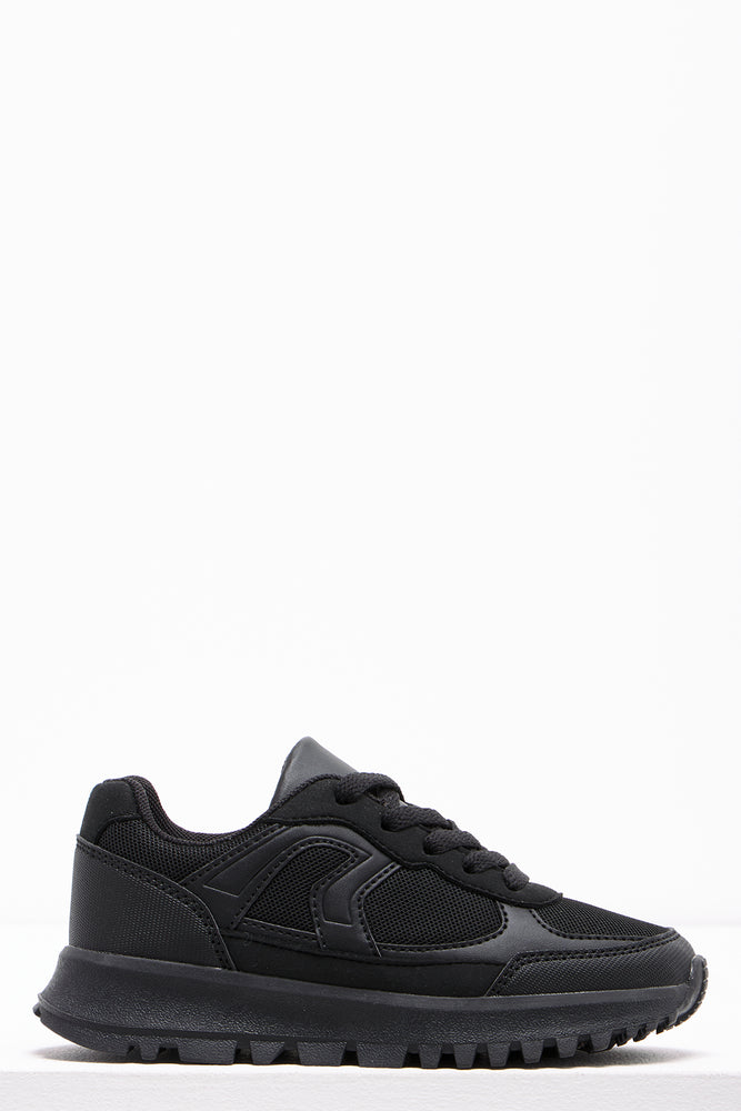 Retro Trainer Black (1)