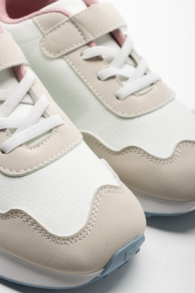 Retro Trainer White (2)