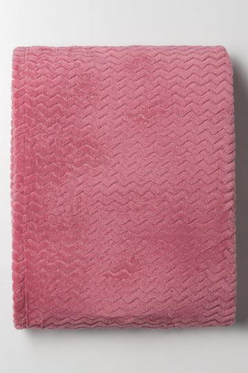 Small Textured Throw Pink