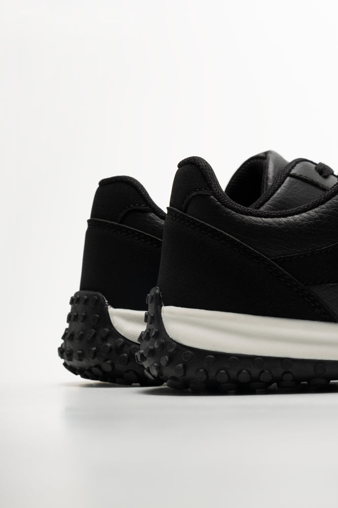 Rugged Retro Trainers Black (3)