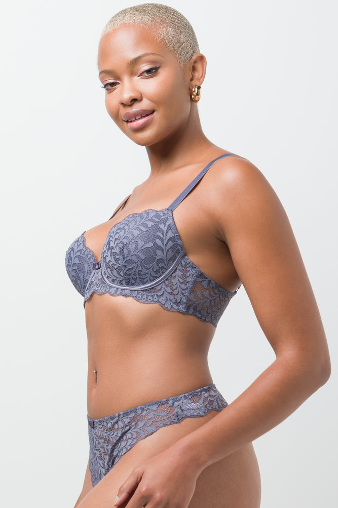 3 Pack Lace Thongs Blue And Natural (2)