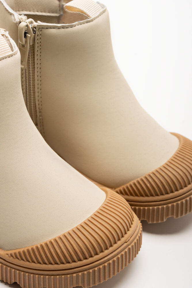 Chelsea Boots Cream (2)