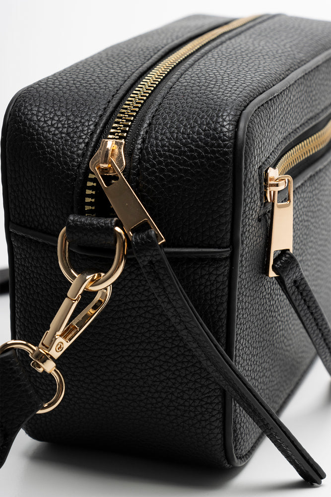 Camera Bag Black (3)