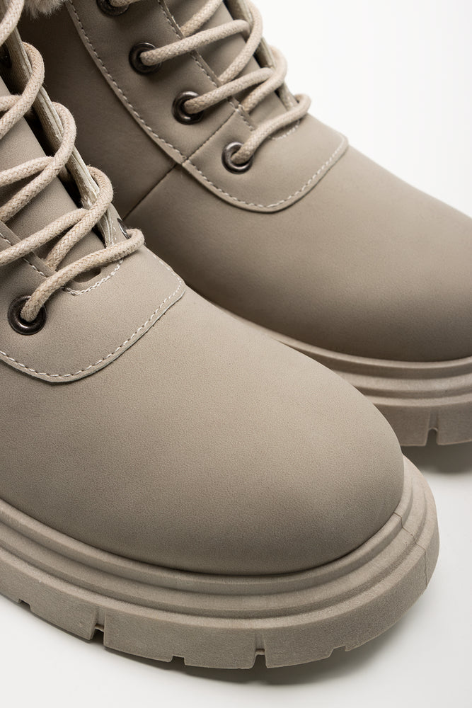 Fur Trim Lace Up Boots Natural (2)