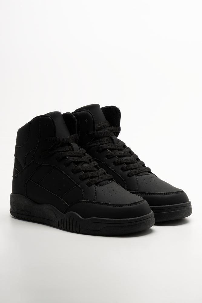 Hightop Sneakers Black