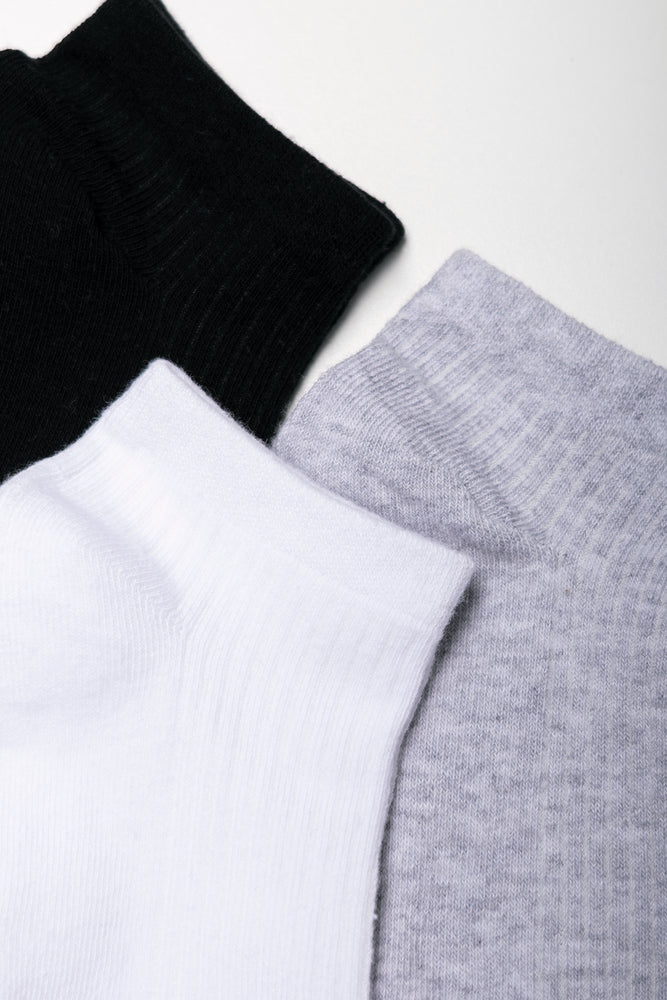 3 Pack Low Leg Socks Black, White And Grey (1)
